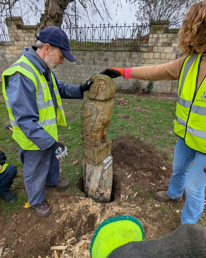 Friends of Hyde Park Cemetery